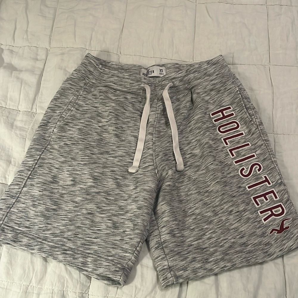 Men’s Hollister Grey Marled Shorts XS